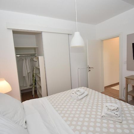 Apartmani Julija Водице Екстериор снимка