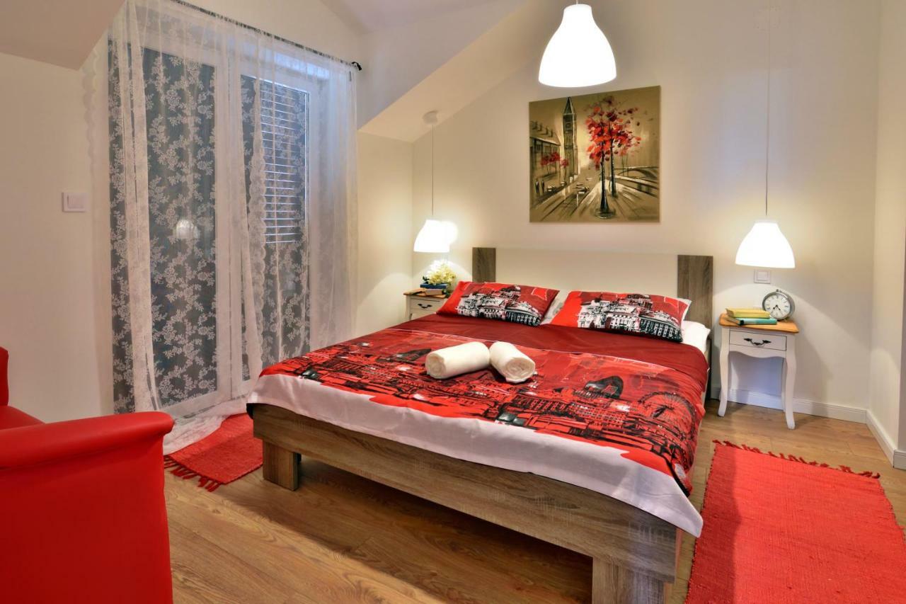Apartmani Julija Водице Екстериор снимка