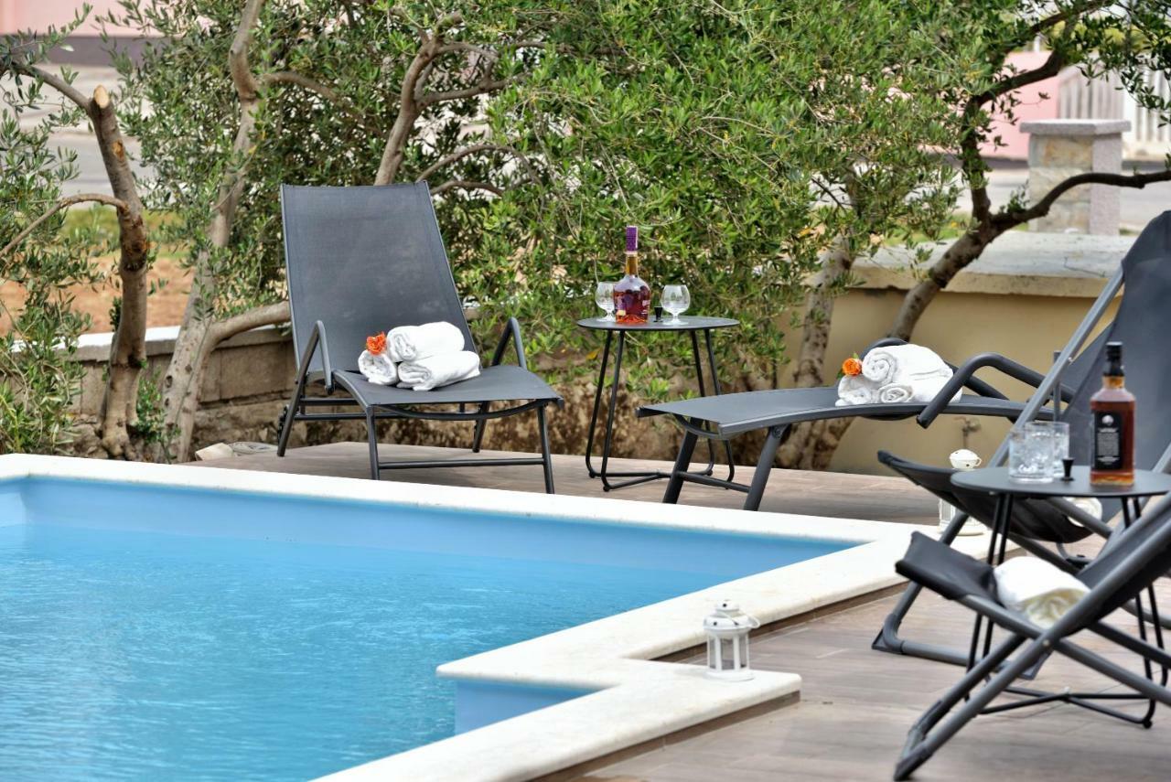Apartmani Julija Водице Екстериор снимка