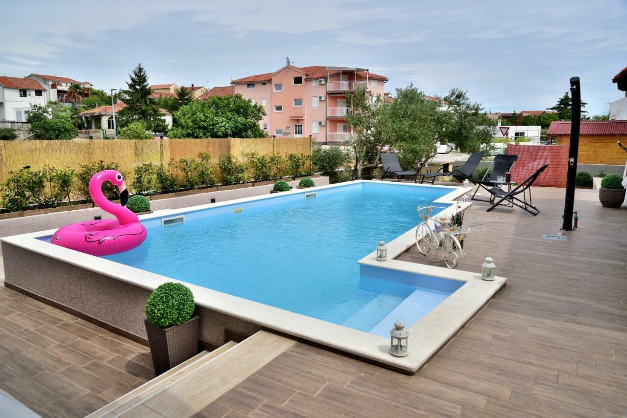 Apartmani Julija Водице Екстериор снимка
