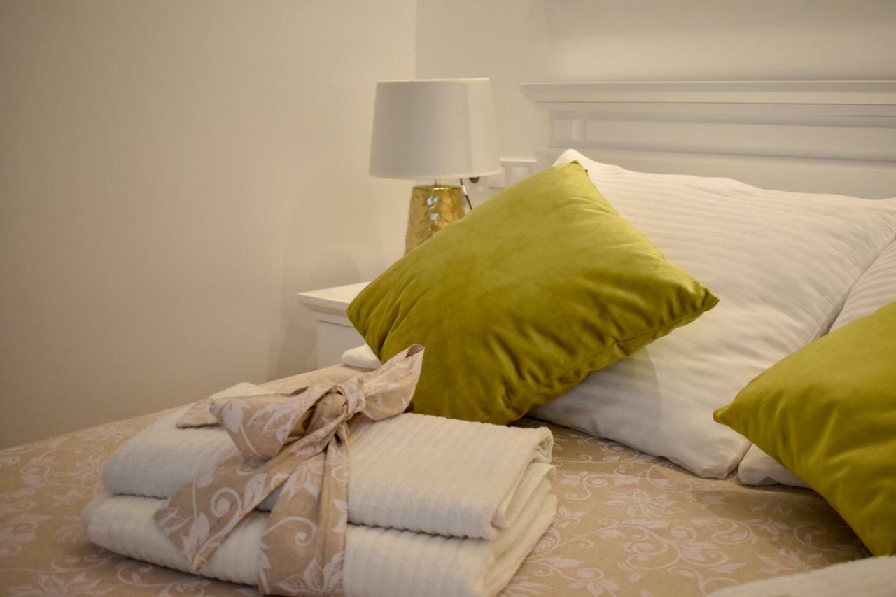 Apartmani Julija Водице Екстериор снимка